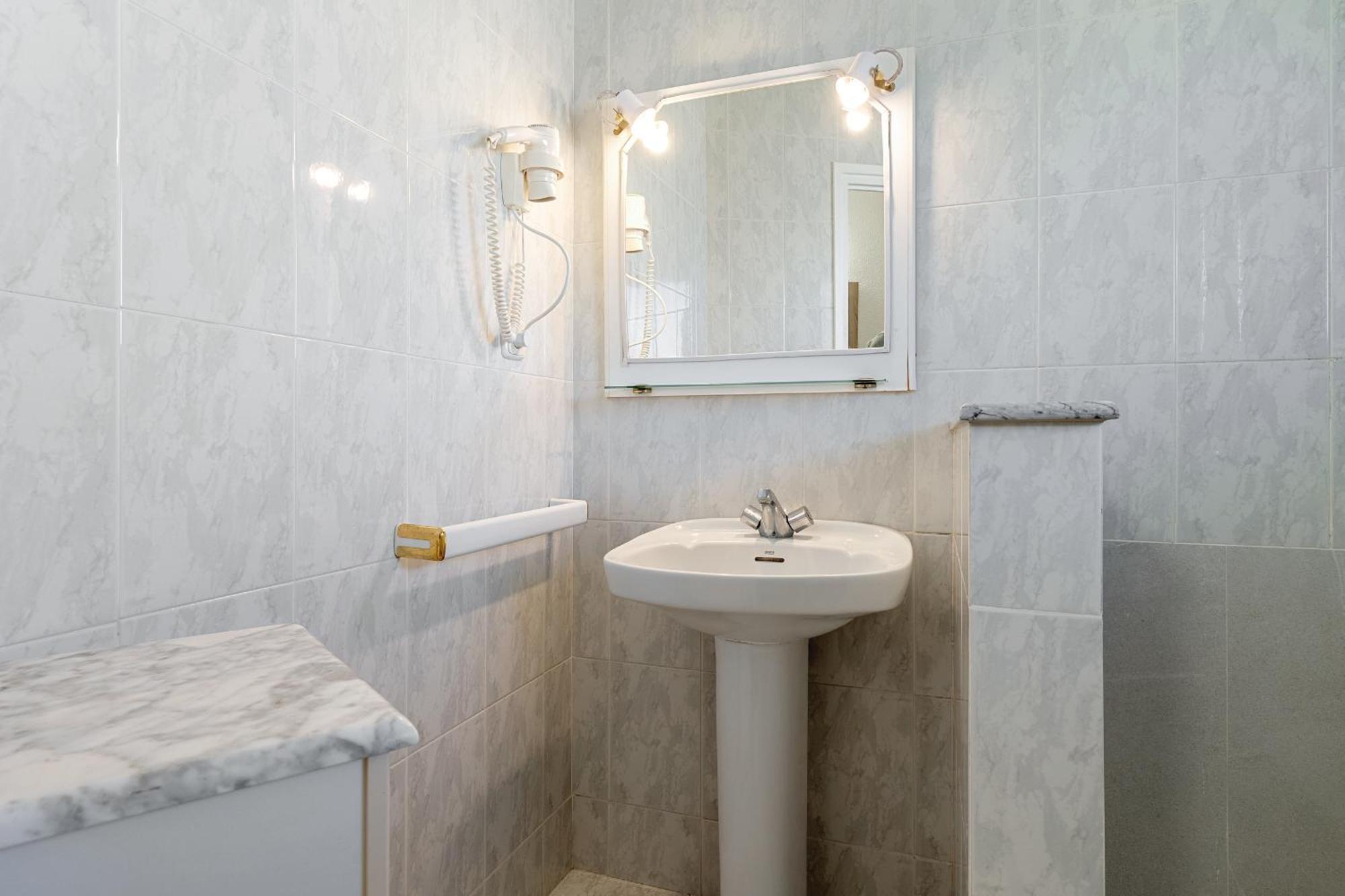 Alea Rentals - Cye 5 La Pineda Ngoại thất bức ảnh